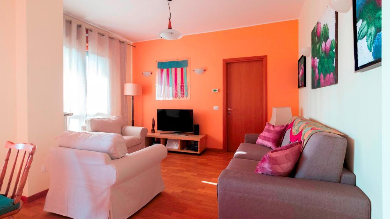Italianway - Tolstoi 1 Apartment Milan Exterior photo